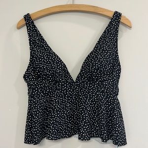 Kona Sol Women's Flowy V-Neck Crop Tankini Top size (SMALL)